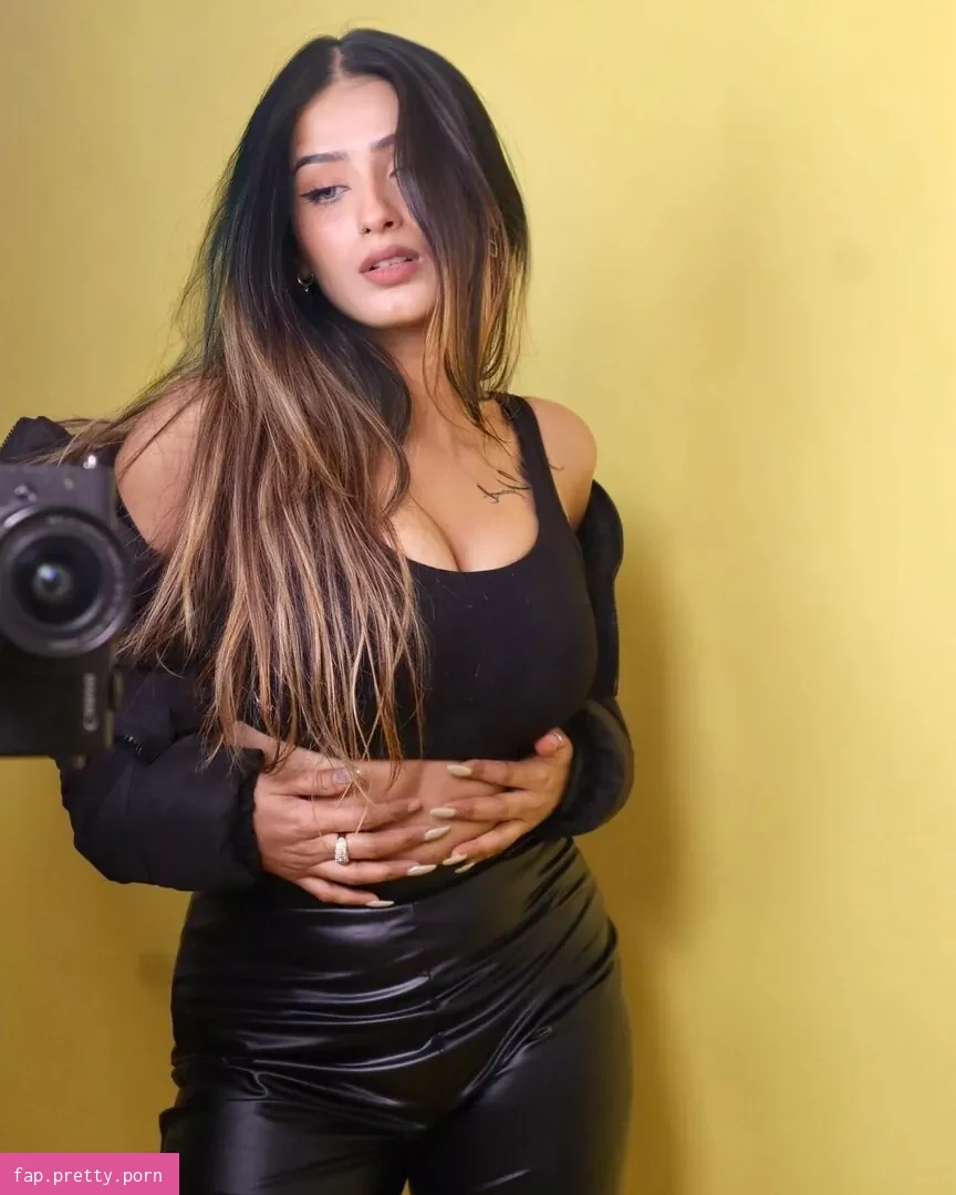 Shambhavi Singh - Photo #12