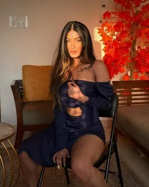 Shambhavi Singh content