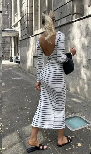 Sophia Schönherr content