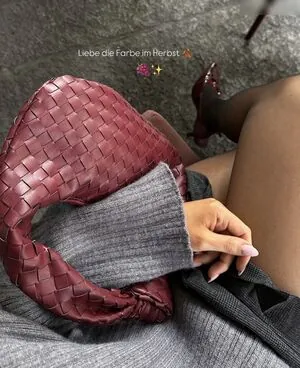 Sophia Schönherr content