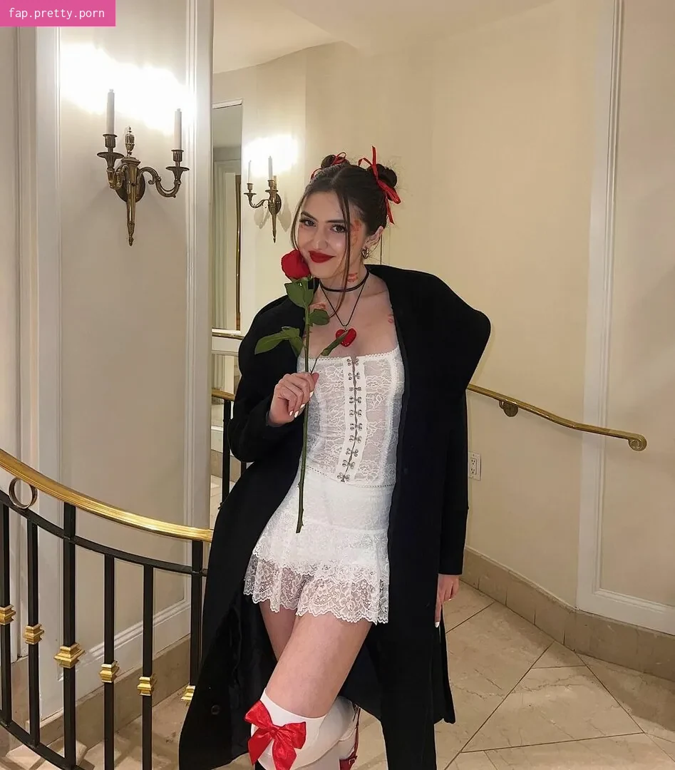 Sophie Silva - Photo #22