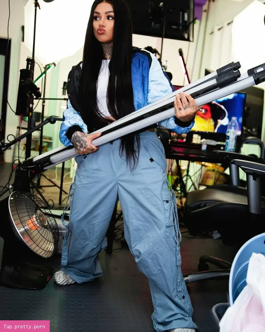 Snow Tha Product - Photo #45