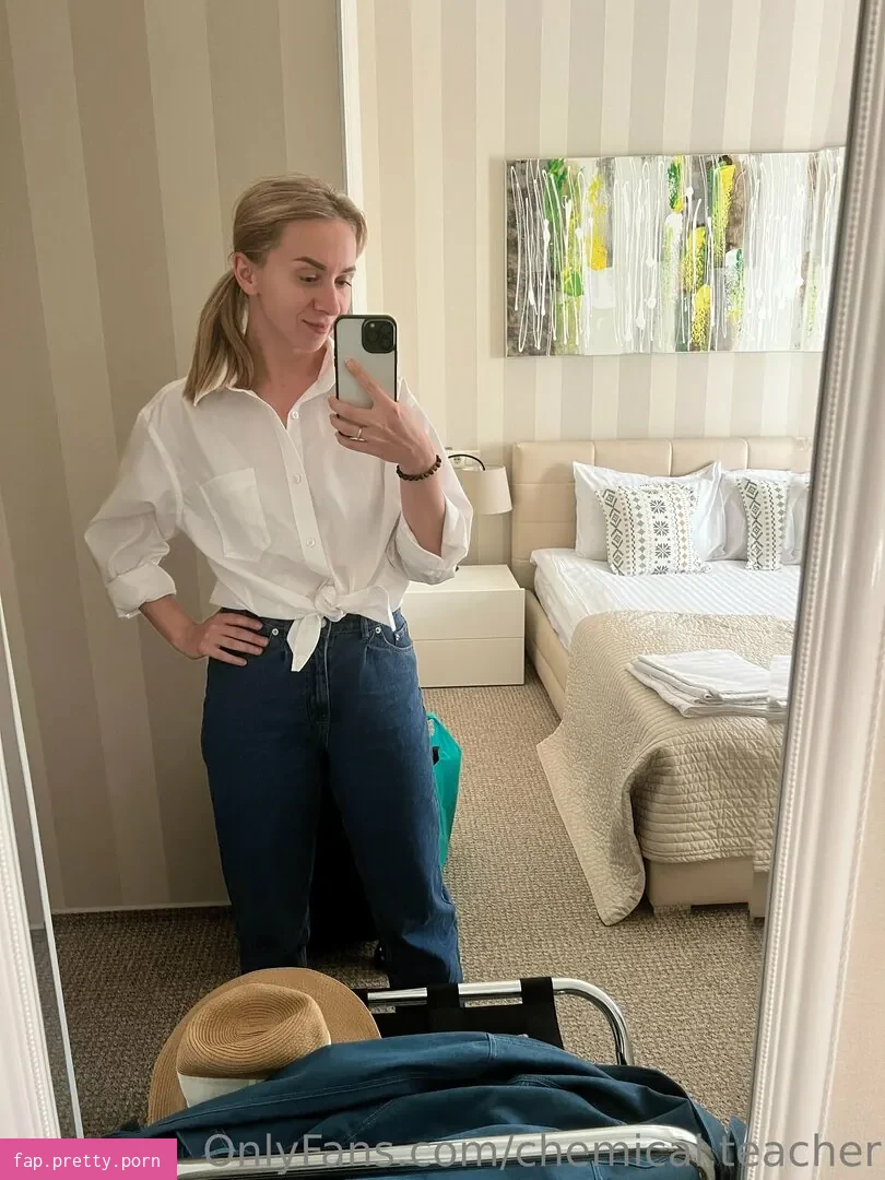 Stefania - Photo #40