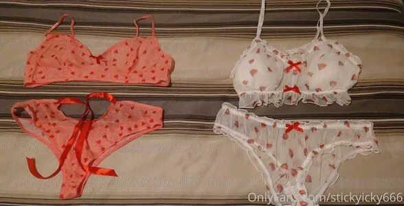 stickyicky666 content