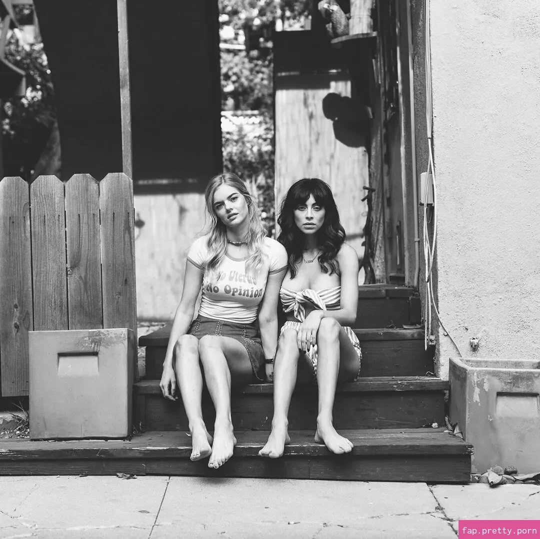 Samara Weaving - Photo #17