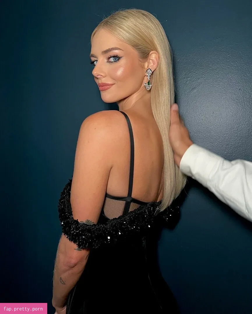 Samara Weaving - Photo #66