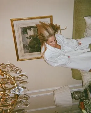 Samara Weaving content