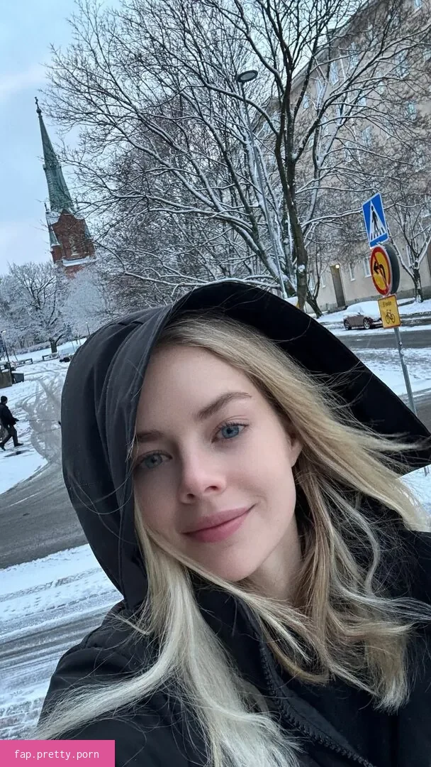 Samara Weaving - Photo #31