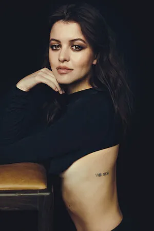 Sara Waisglass content