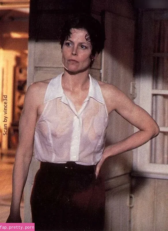 Sigourney Weaver - Photo #73