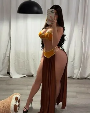 Sylvia Yasmina content