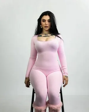 Tinachrisssss content