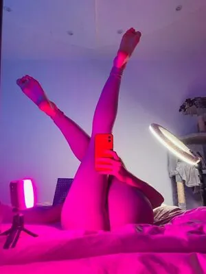 Tangerin Asmr content