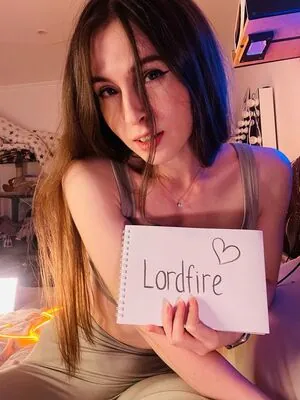 Tangerin Asmr content