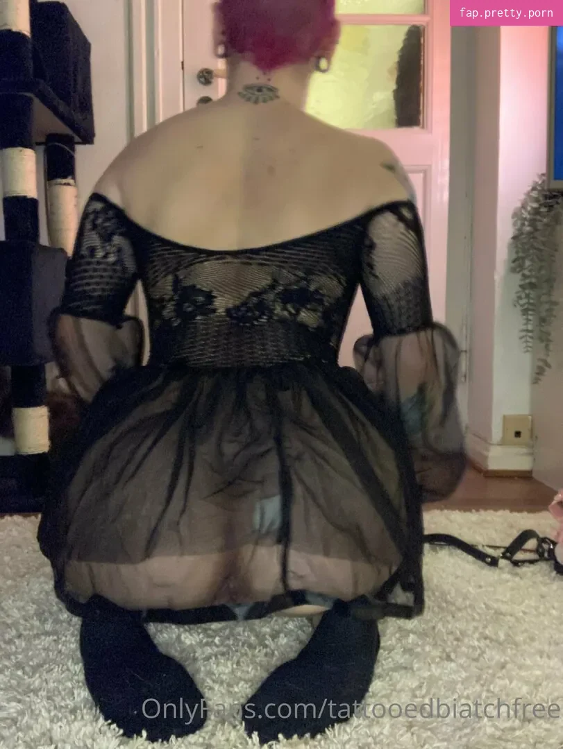 tattooedbiatchfree - Photo #06