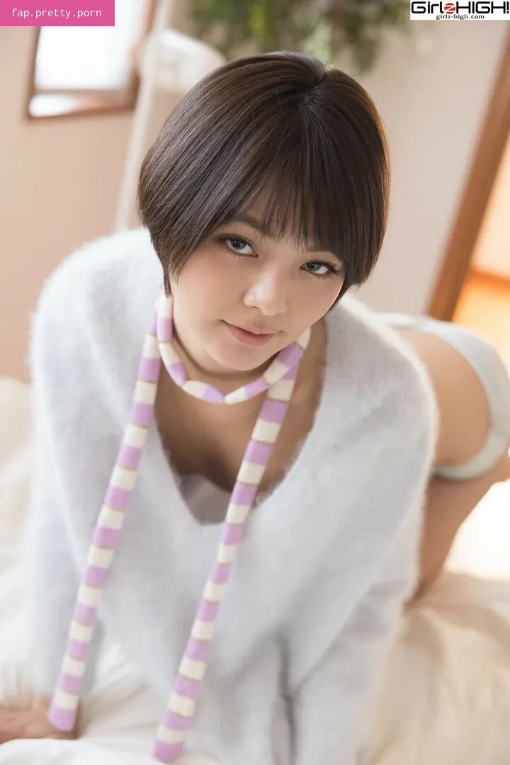 Tsubasa Akimoto - Photo #04