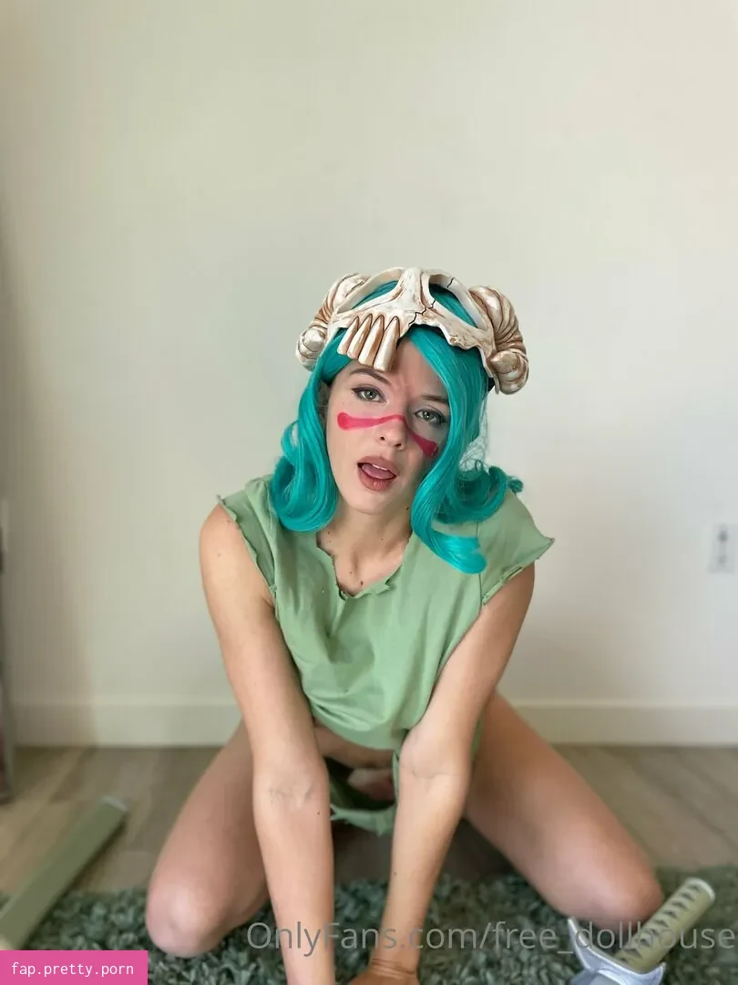 the_dollshouse content