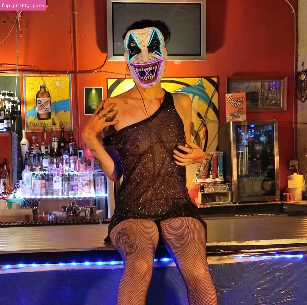 Taylor Evanchak - Photo #11