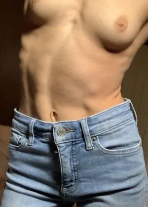 teenytinyblondievip content