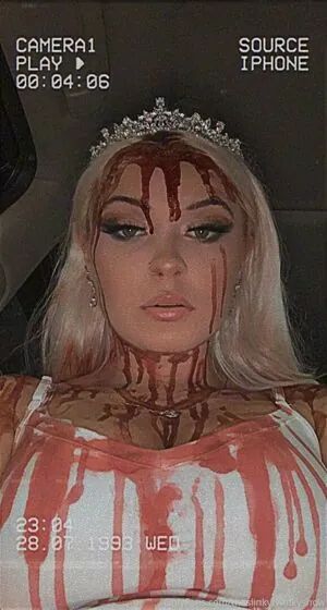 thaslinkytwinkyshow content