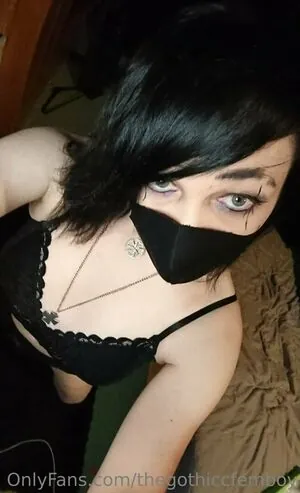 thegothiccfemboy content