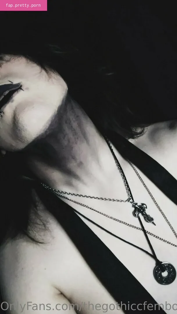 thegothiccfemboy content
