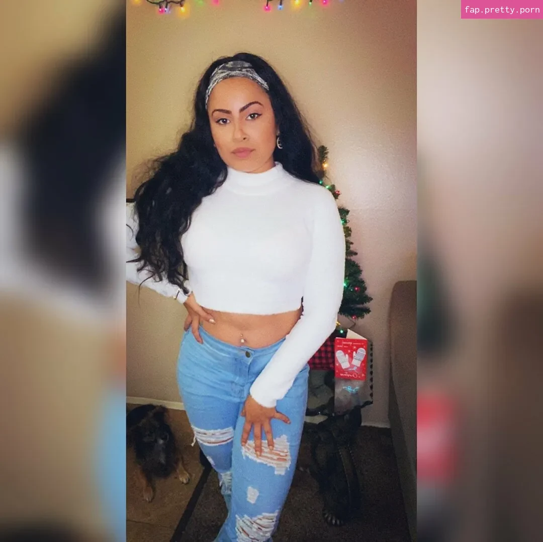 thenewqueenofcomedy - Photo #21