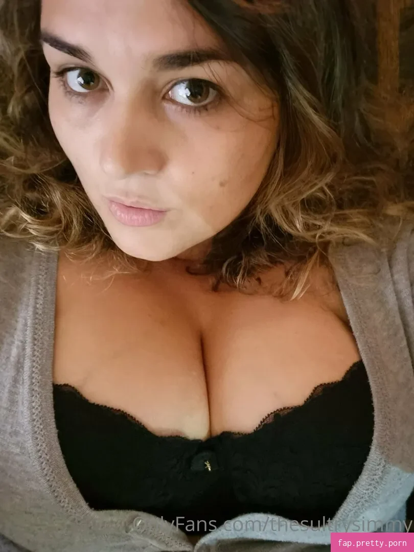 thesultrysimmy - Photo #01