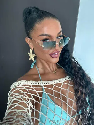 tigerlilyxox content