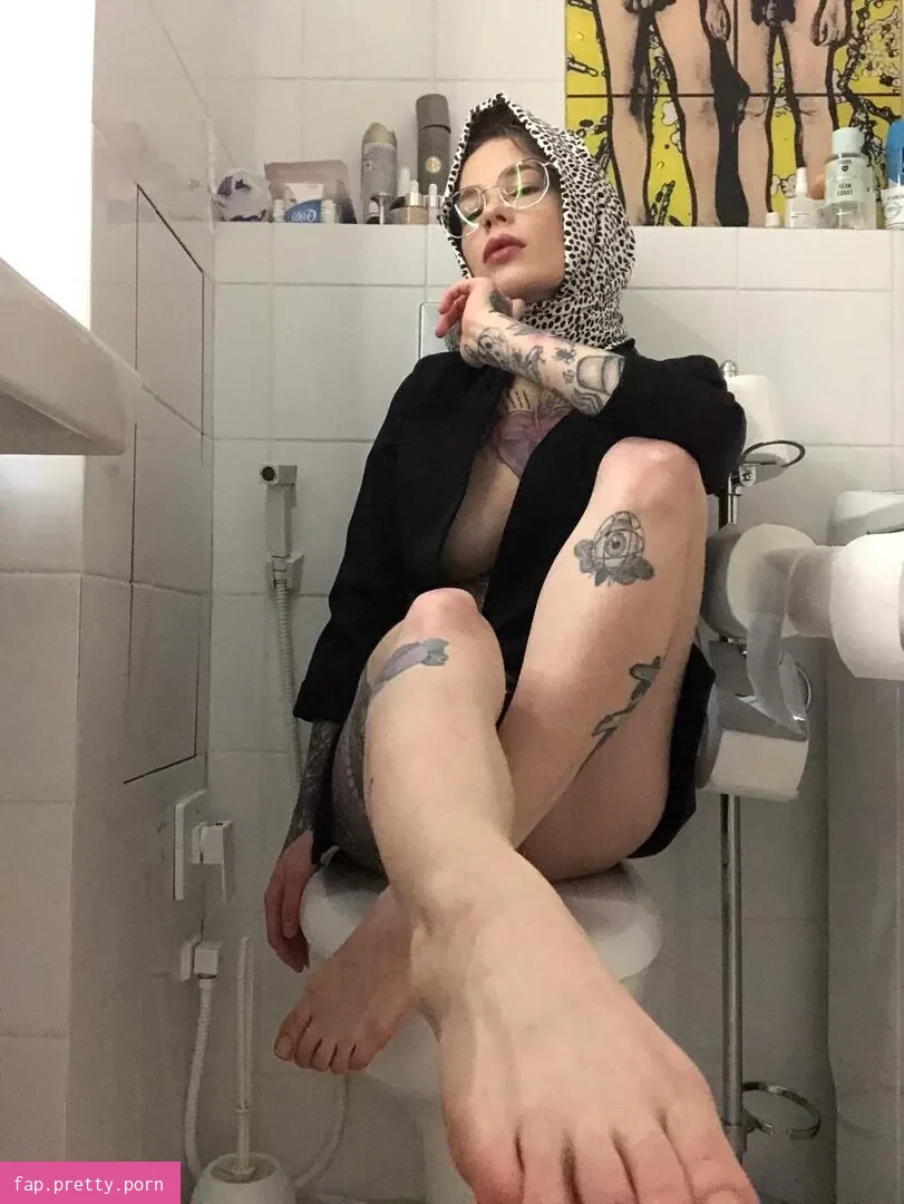 Tory Inve - Photo #04