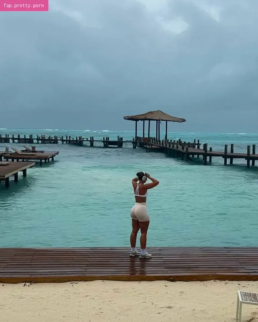 The Learmann Twins - Photo #53