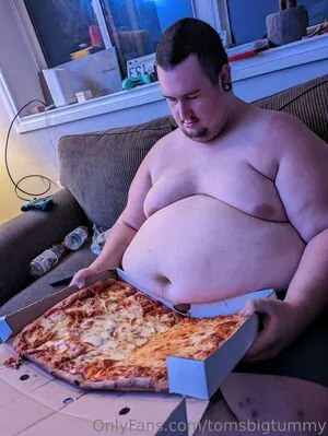 tomsbigtummy content
