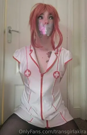 transgirlakira content