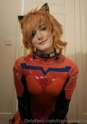 transgirlakira content