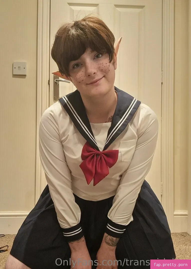 transgirlakira - Photo #40