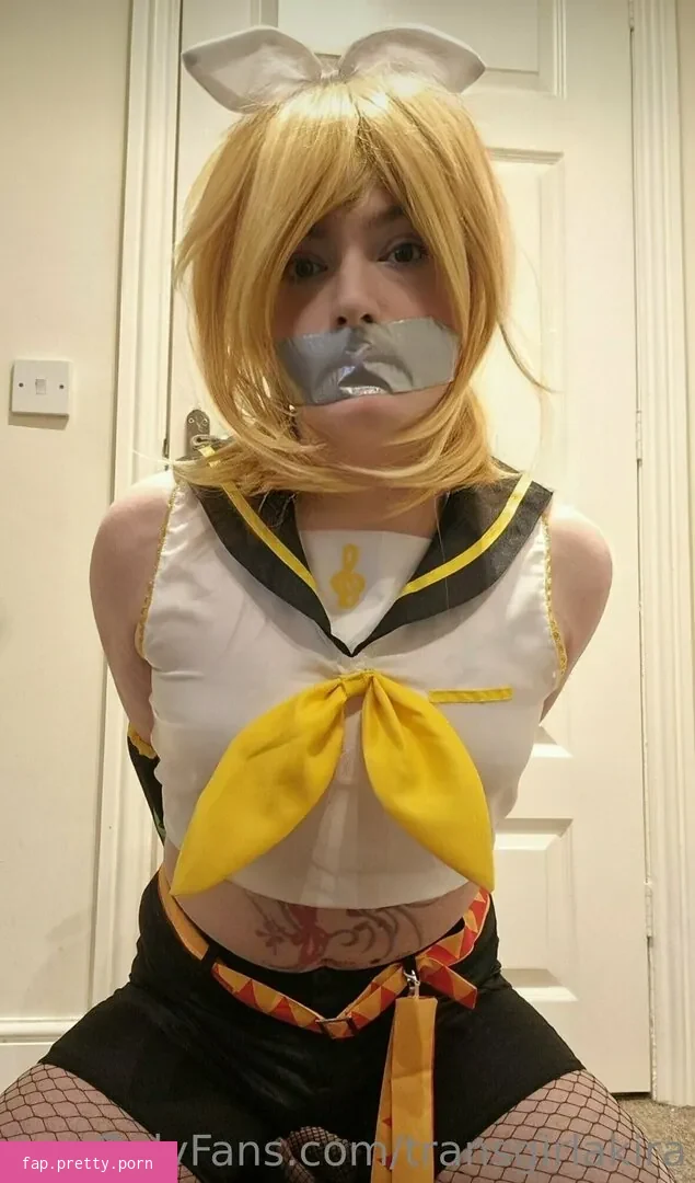 transgirlakira - Photo #15