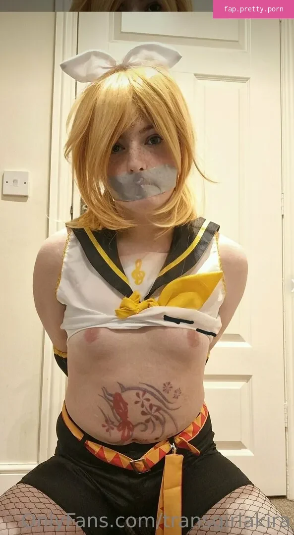 transgirlakira - Photo #16