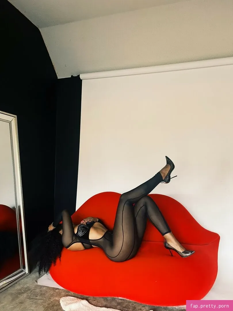 Trapezoidmouth - Photo #47