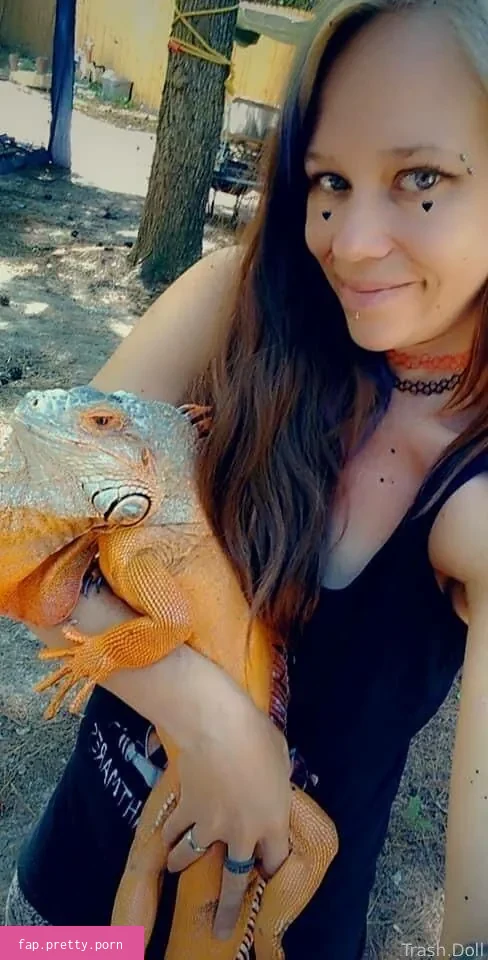 TrashDoll - Photo #37