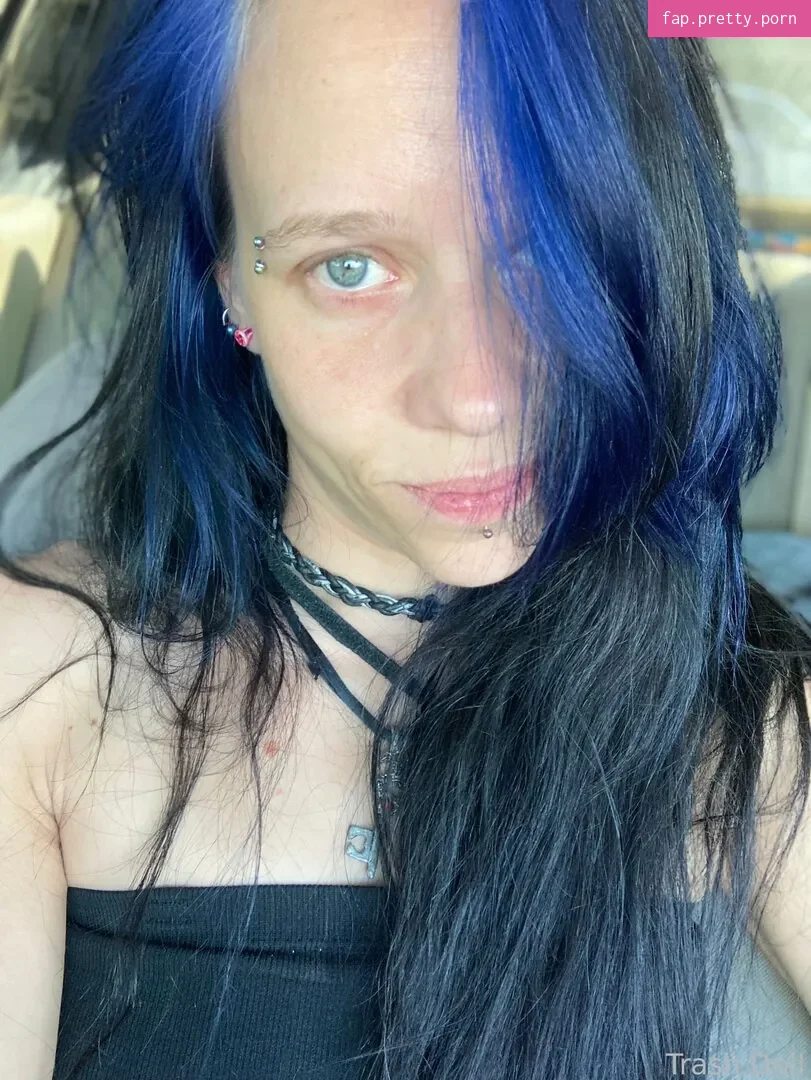 TrashDoll - Photo #45