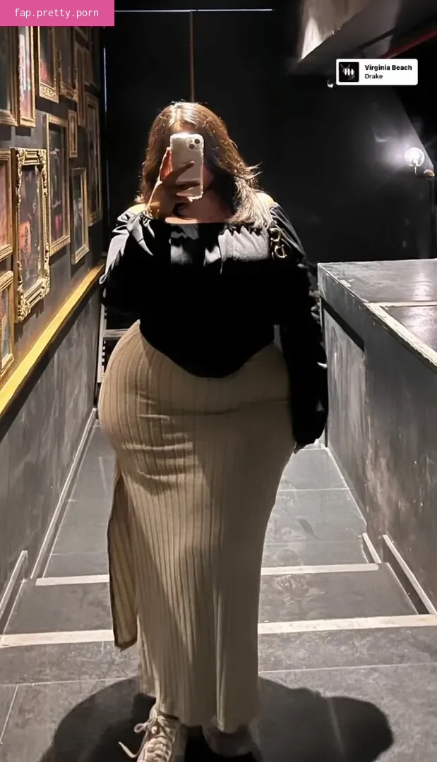 Tweesha Shah - Photo #03