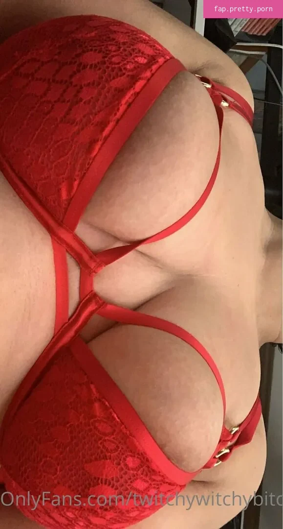 twitchywitchybitchy - Photo #08