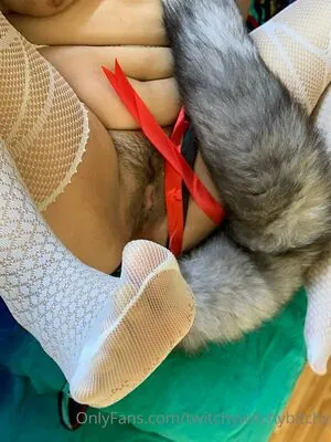 twitchywitchybitchy content