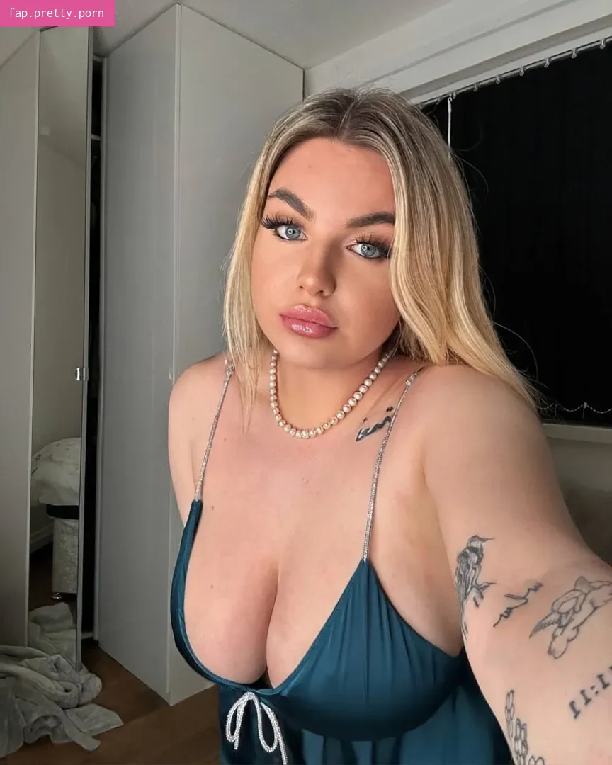 Tasha Yorke - Photo #49