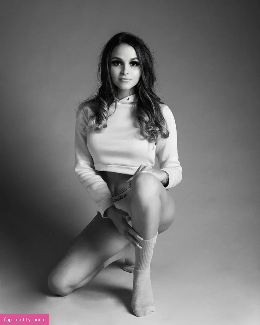 vajaikittii21 - Photo #01