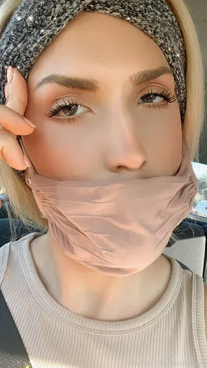 Vanessa9in content