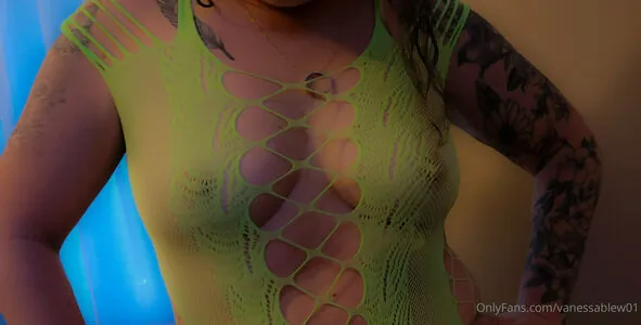 vanessablew01 content