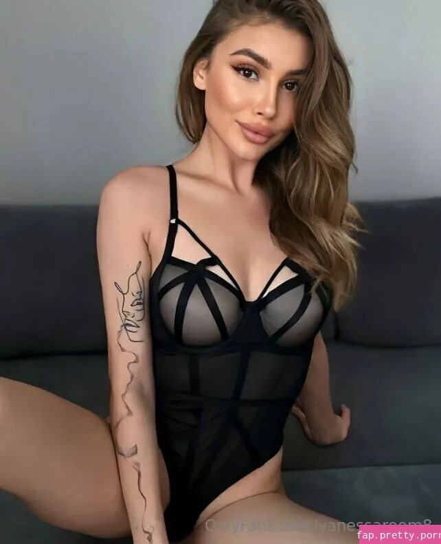 vanessaroom8 - Photo #96