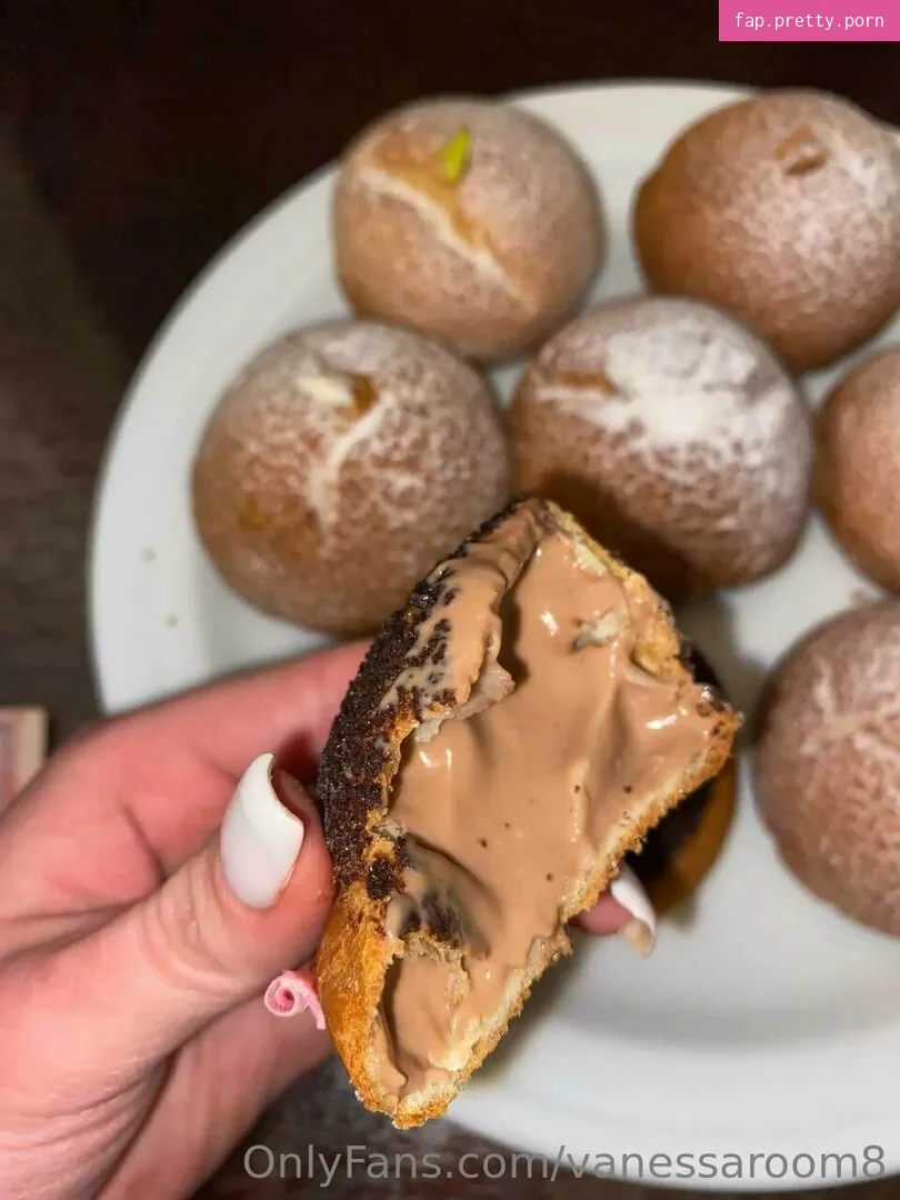 vanessaroom8 - Photo #11