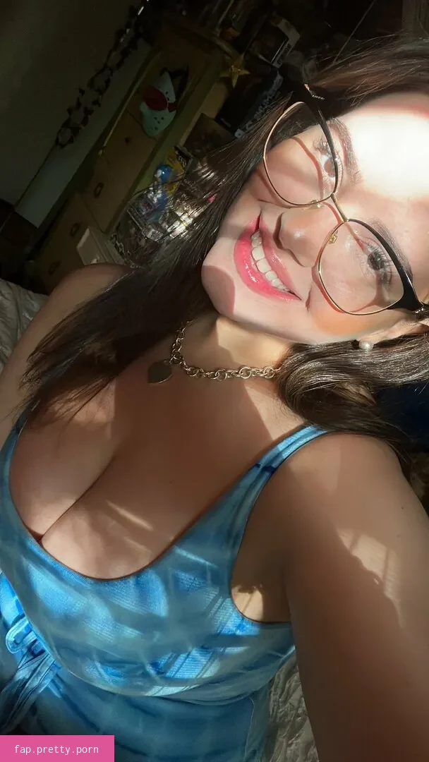 vanessinator - Photo #02